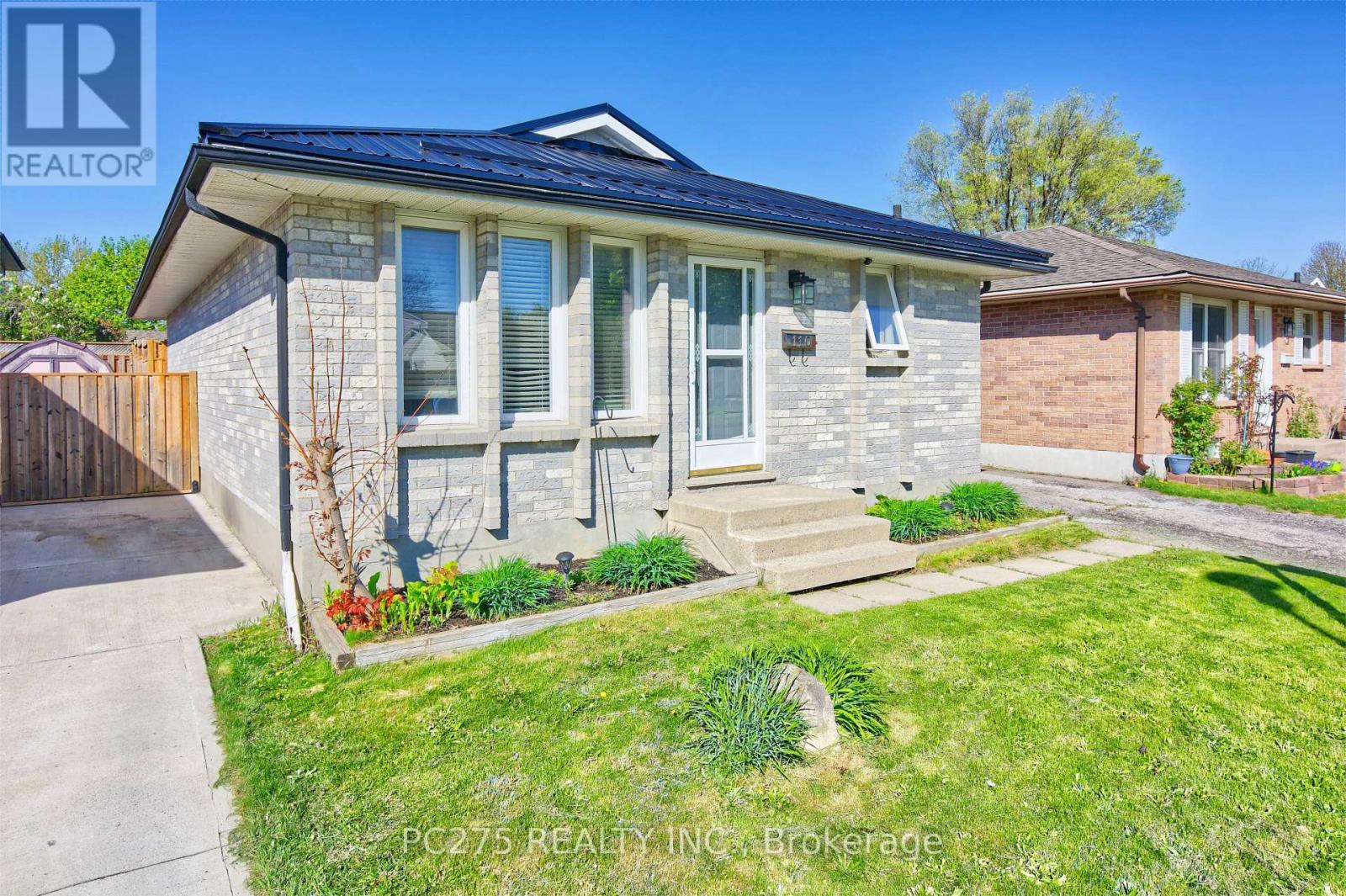 110 Carlyle Drive, London East, Ontario  N5V 3R8 - Photo 2 - X12090149