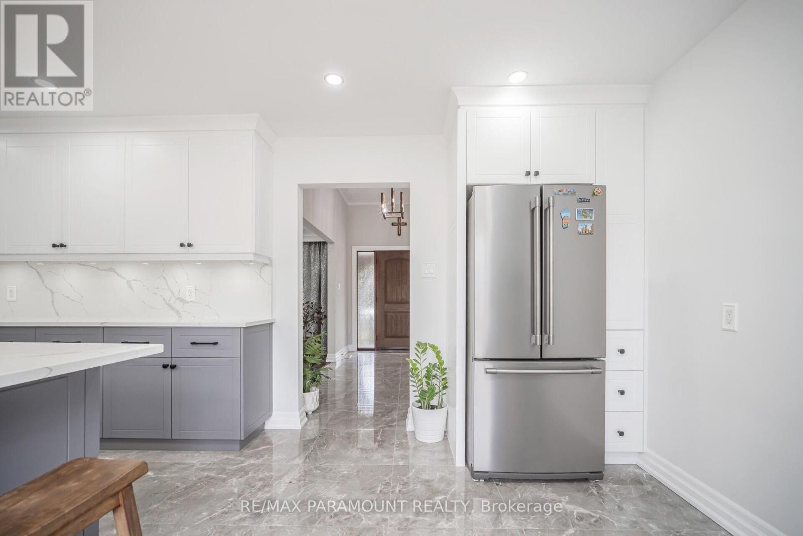 7 Walker Road E, Caledon, Ontario  L7C 1G8 - Photo 23 - W12136260