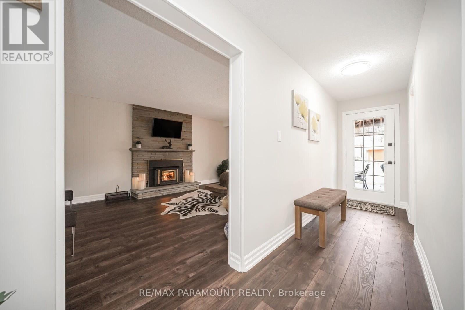 7 Walker Road E, Caledon, Ontario  L7C 1G8 - Photo 37 - W12136260