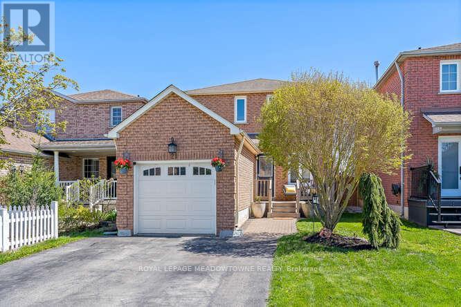 Property at 21 MCKINNON AVENUE image 3