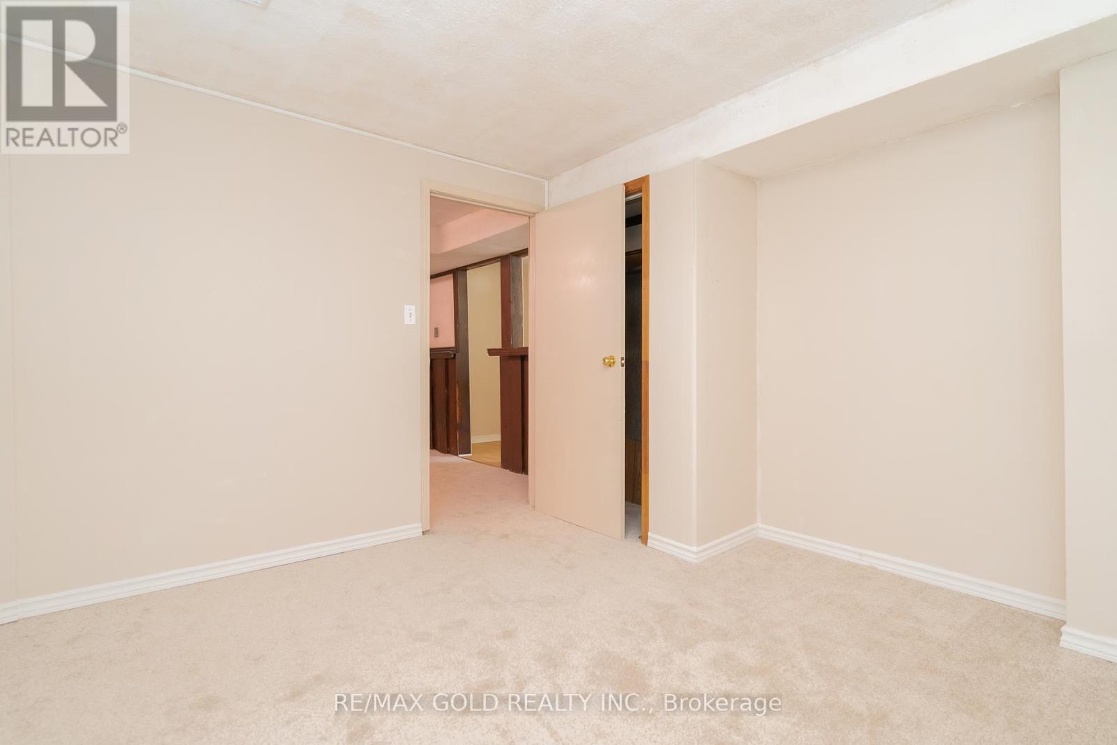 68 Montjoy Crescent, Brampton, Ontario  L6S 3E7 - Photo 32 - W12140876