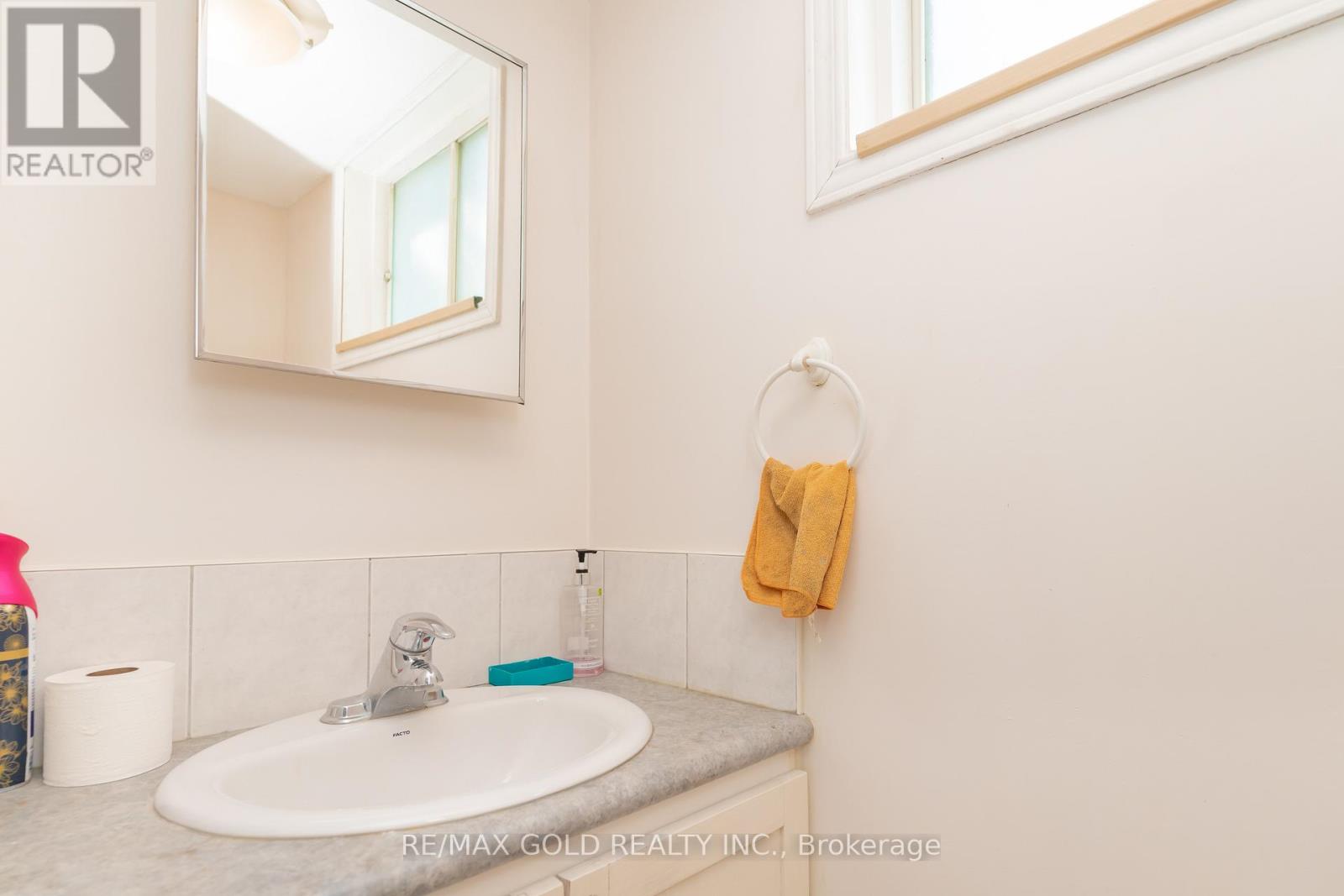 68 Montjoy Crescent, Brampton, Ontario  L6S 3E7 - Photo 34 - W12140876