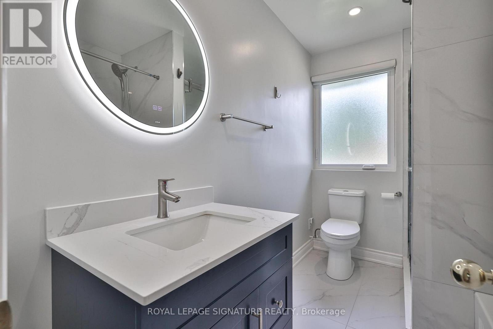 89 Thistle Down Boulevard, Toronto, Ontario  M9V 1J3 - Photo 20 - W12140914