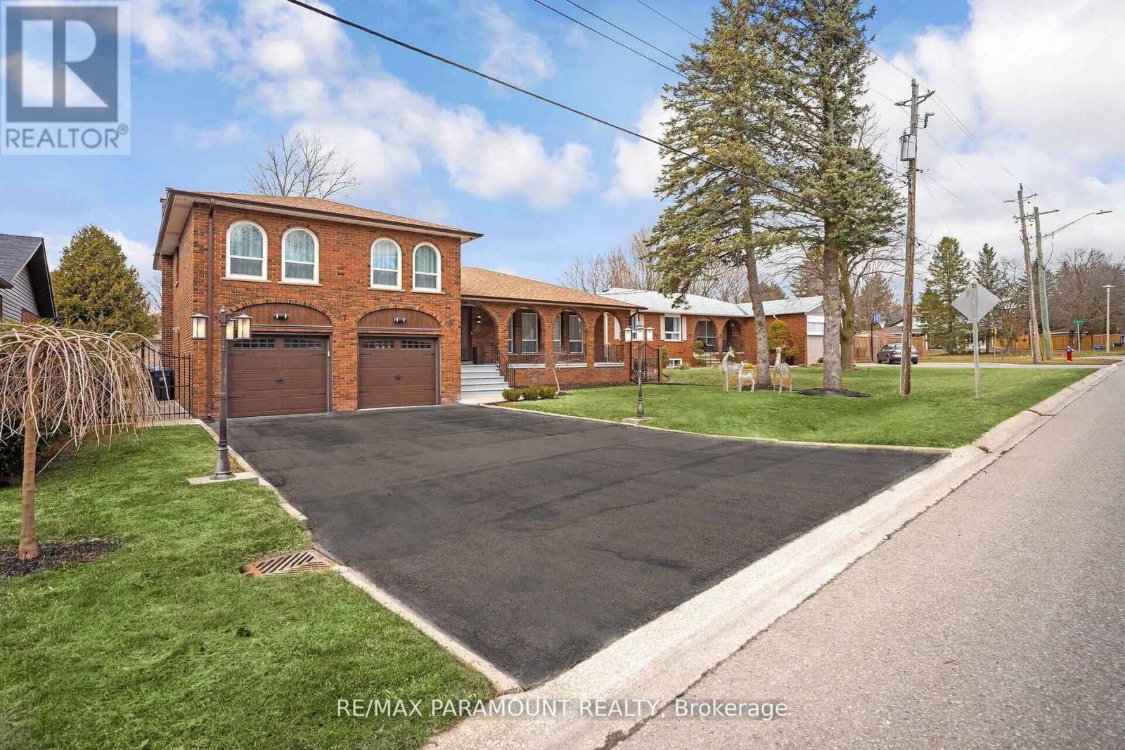 Property at 7 WALKER ROAD E image 3