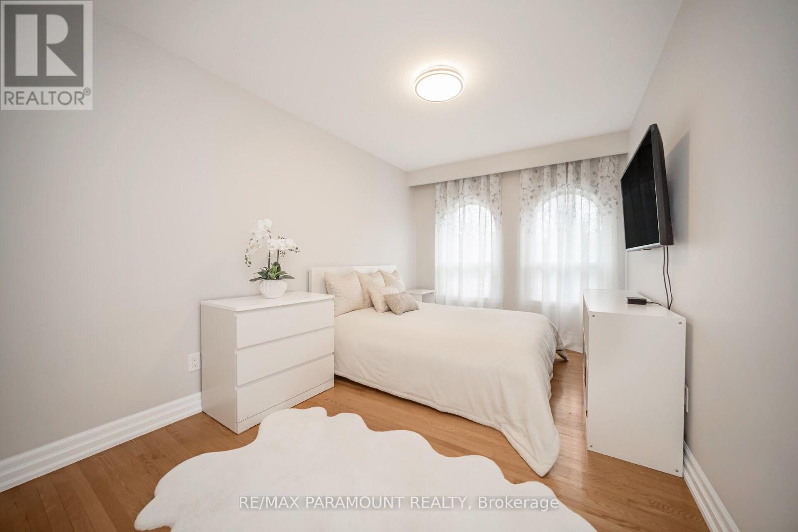 7 Walker Road E, Caledon, Ontario  L7C 1G8 - Photo 30 - W12136260