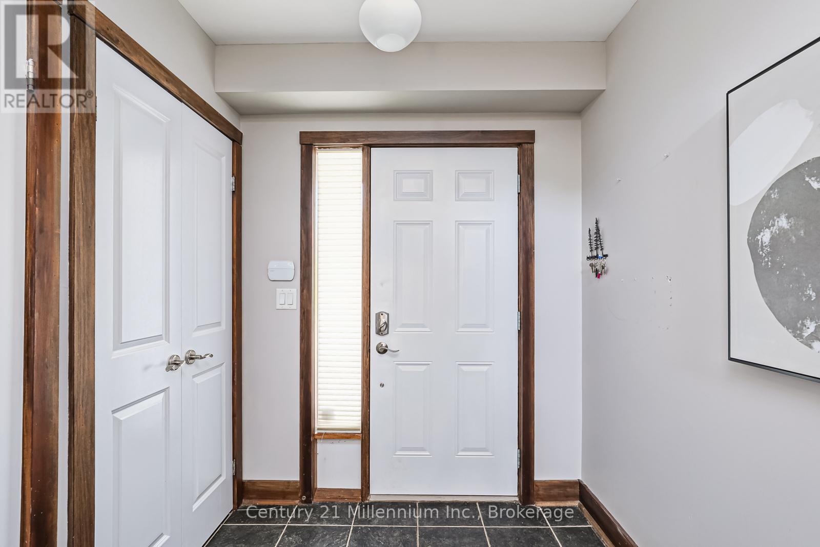 18 - 104 Farm Gate Road, Blue Mountains, Ontario  L9Y 3Z2 - Photo 48 - X12141079