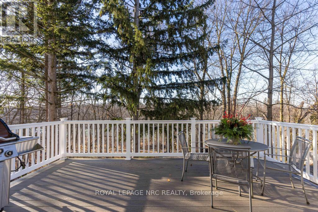 50 Hillcrest Avenue, St. Catharines, Ontario  L2R 4Y1 - Photo 39 - X12033753