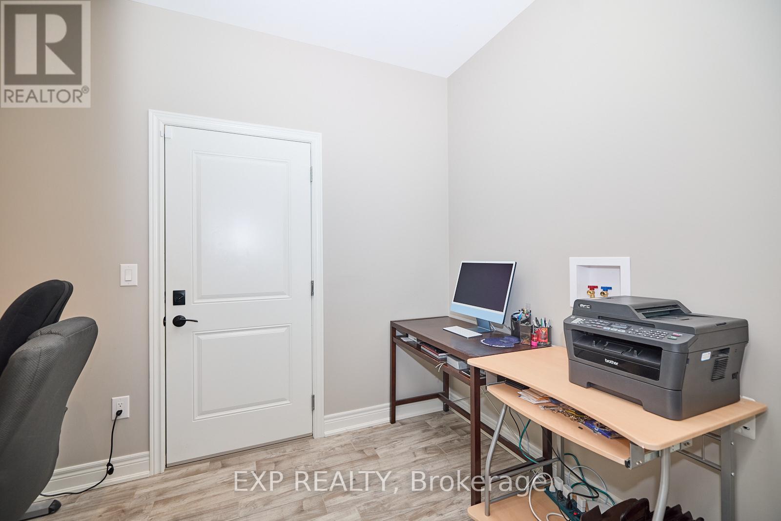 123 Forest Ridge Court, Welland, Ontario  L3C 0C2 - Photo 31 - X12120395