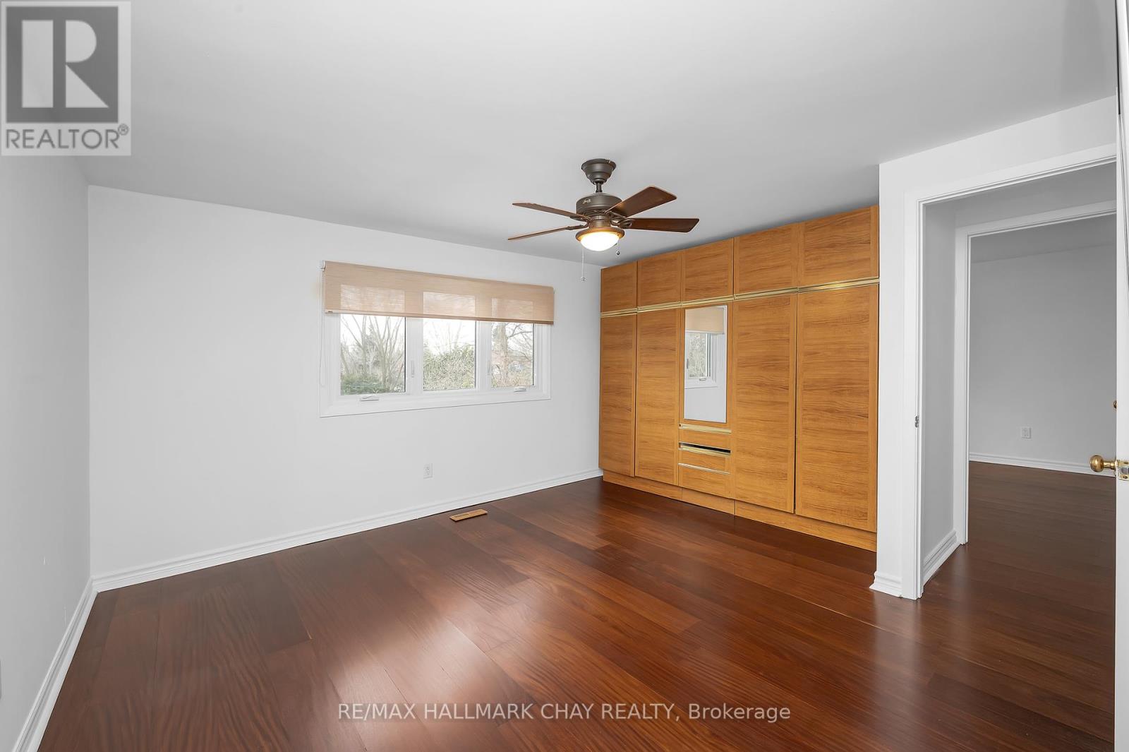 2318 Yolanda Drive, Oakville, Ontario  L6L 2H8 - Photo 20 - W12001780