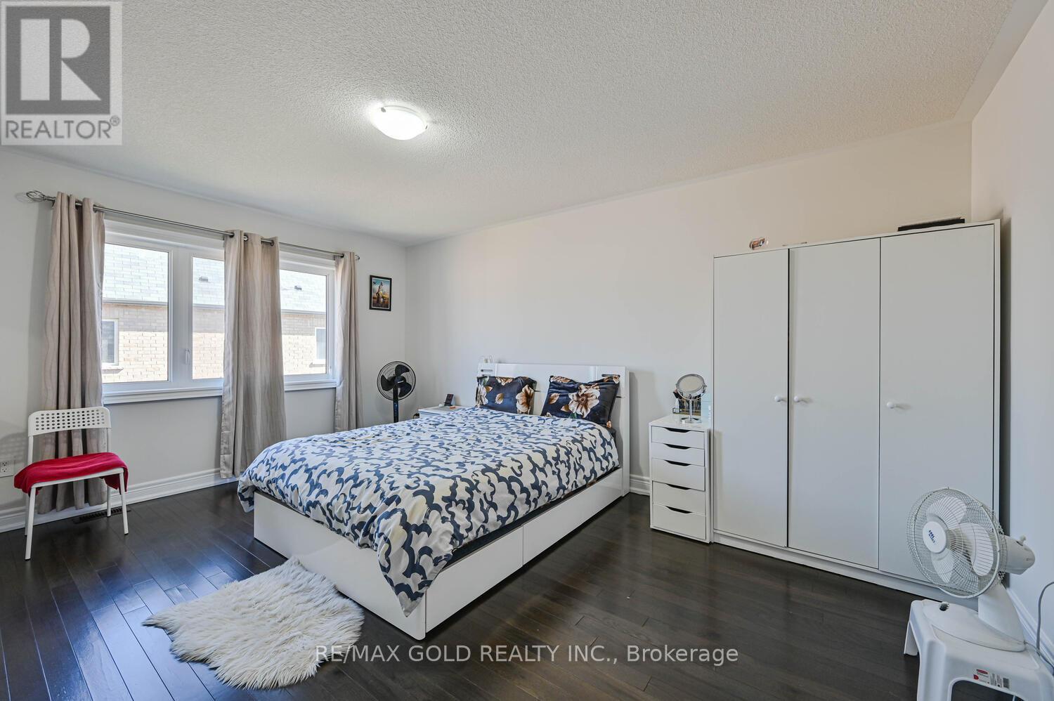 27 Enclave Trail, Brampton, Ontario  L6R 0B3 - Photo 26 - W12135252
