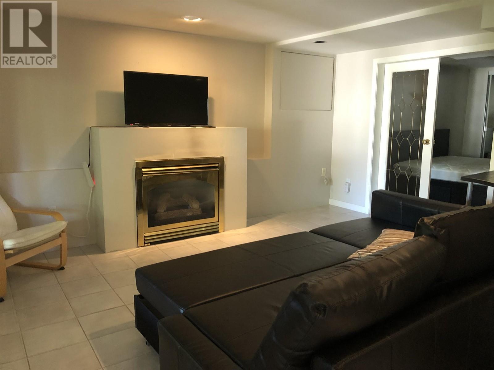 38xx 11th Avenue, West Vancouver, British Columbia  V6R 2K8 - Photo 17 - R3001216