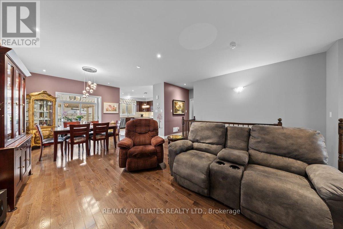 2277 Esprit Drive, Ottawa, Ontario  K4A 0A5 - Photo 10 - X12141031