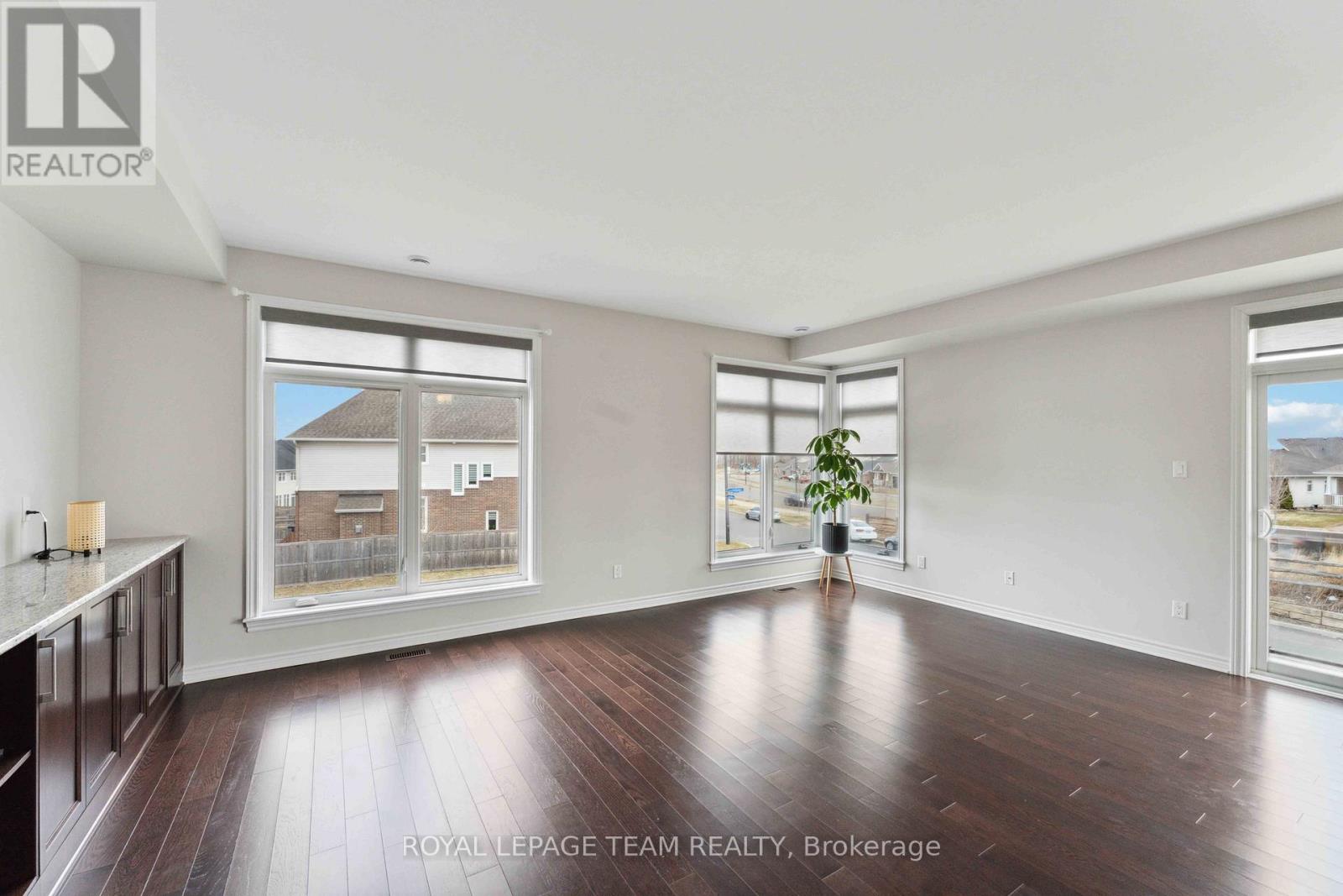 599 Cartographe Street, Ottawa, Ontario  K4A 3N6 - Photo 17 - X12141058