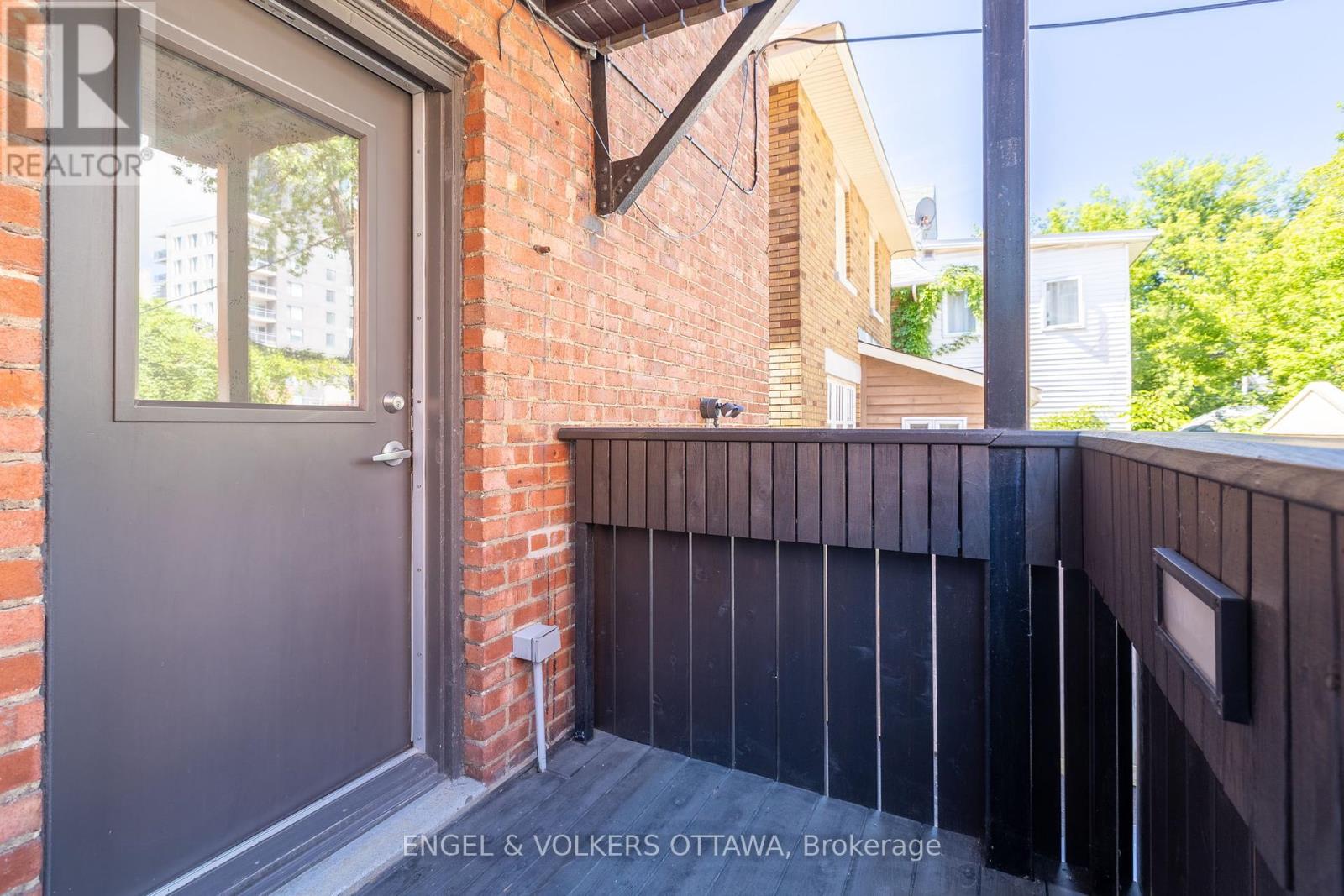 2 - 433 Besserer Street, Ottawa, Ontario  K1N 6B9 - Photo 20 - X12141073