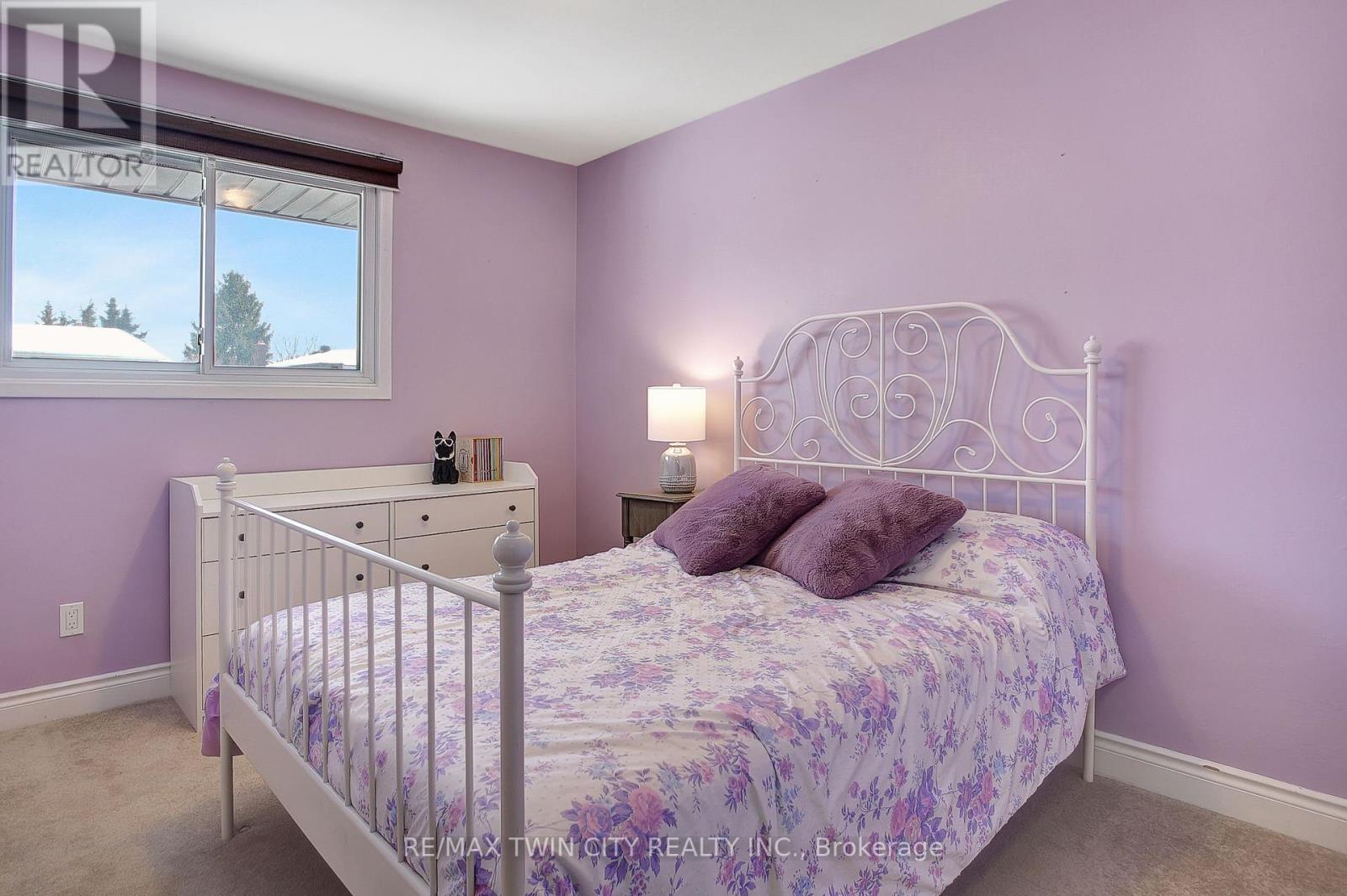 11 Glen Park Crescent, Kitchener, Ontario  N2N 1G1 - Photo 19 - X12069716