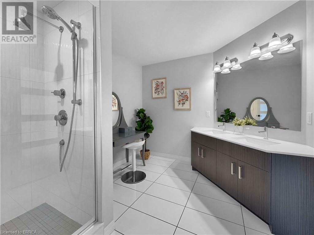 10 Vic Chambers Place, Paris, Ontario  N3L 0E7 - Photo 30 - 40720598