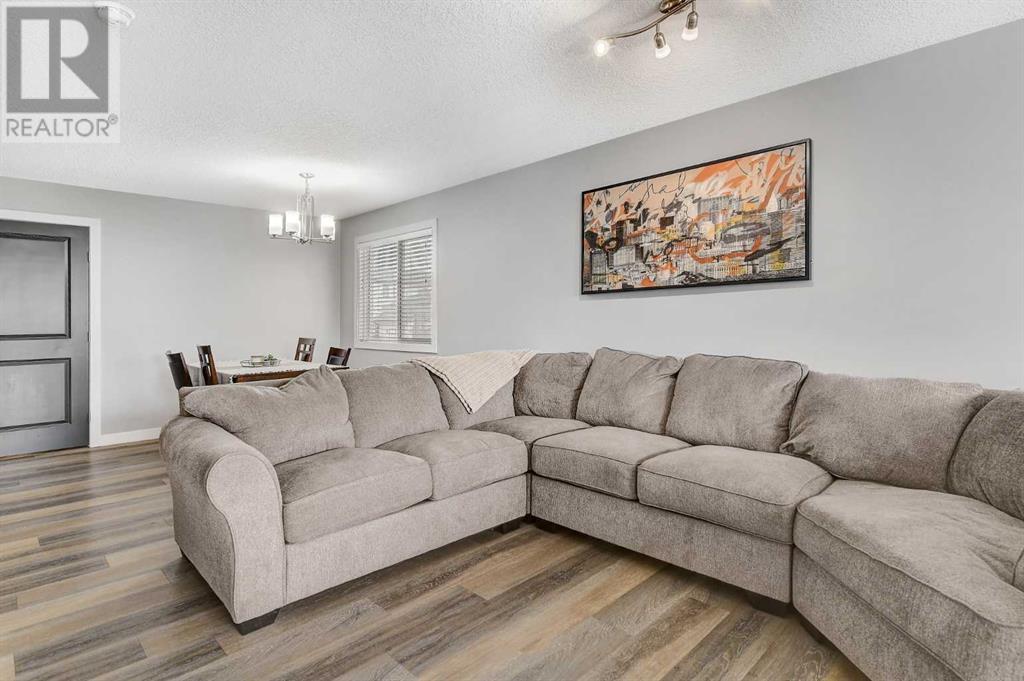 Property at 10613 114C Street image 4