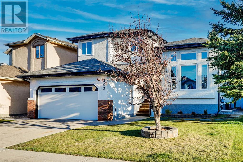 Property at 203 Edgepark Way NW image 3