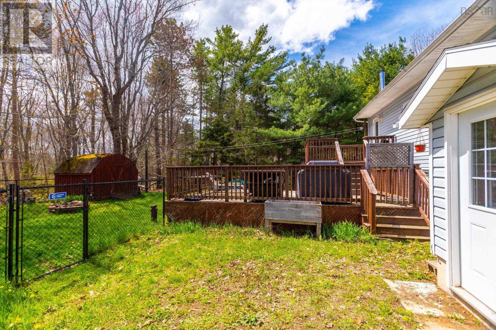 Property at 1155 Tufts Avenue image 5