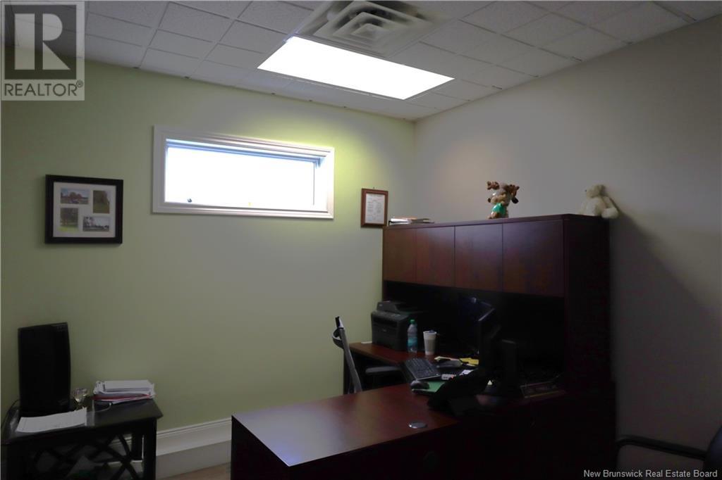 676 Prospect Street, Fredericton, New Brunswick  E3B 8G9 - Photo 15 - NB118273