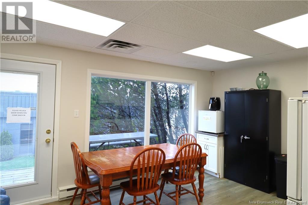 676 Prospect Street, Fredericton, New Brunswick  E3B 8G9 - Photo 20 - NB118273