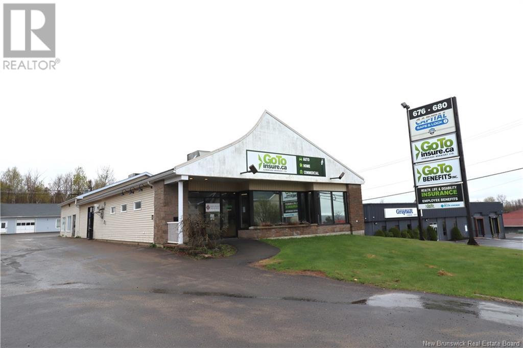 676 Prospect Street, Fredericton, New Brunswick  E3B 8G9 - Photo 35 - NB118273