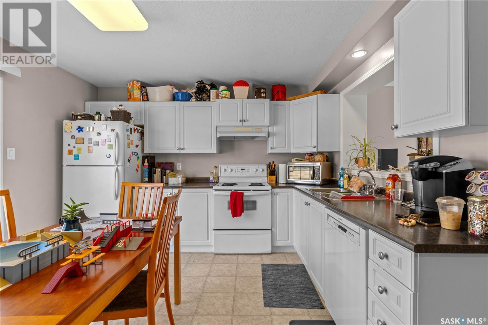 2750 Cranbourn Crescent, Regina, Saskatchewan  S4V 3C1 - Photo 12 - SK005452