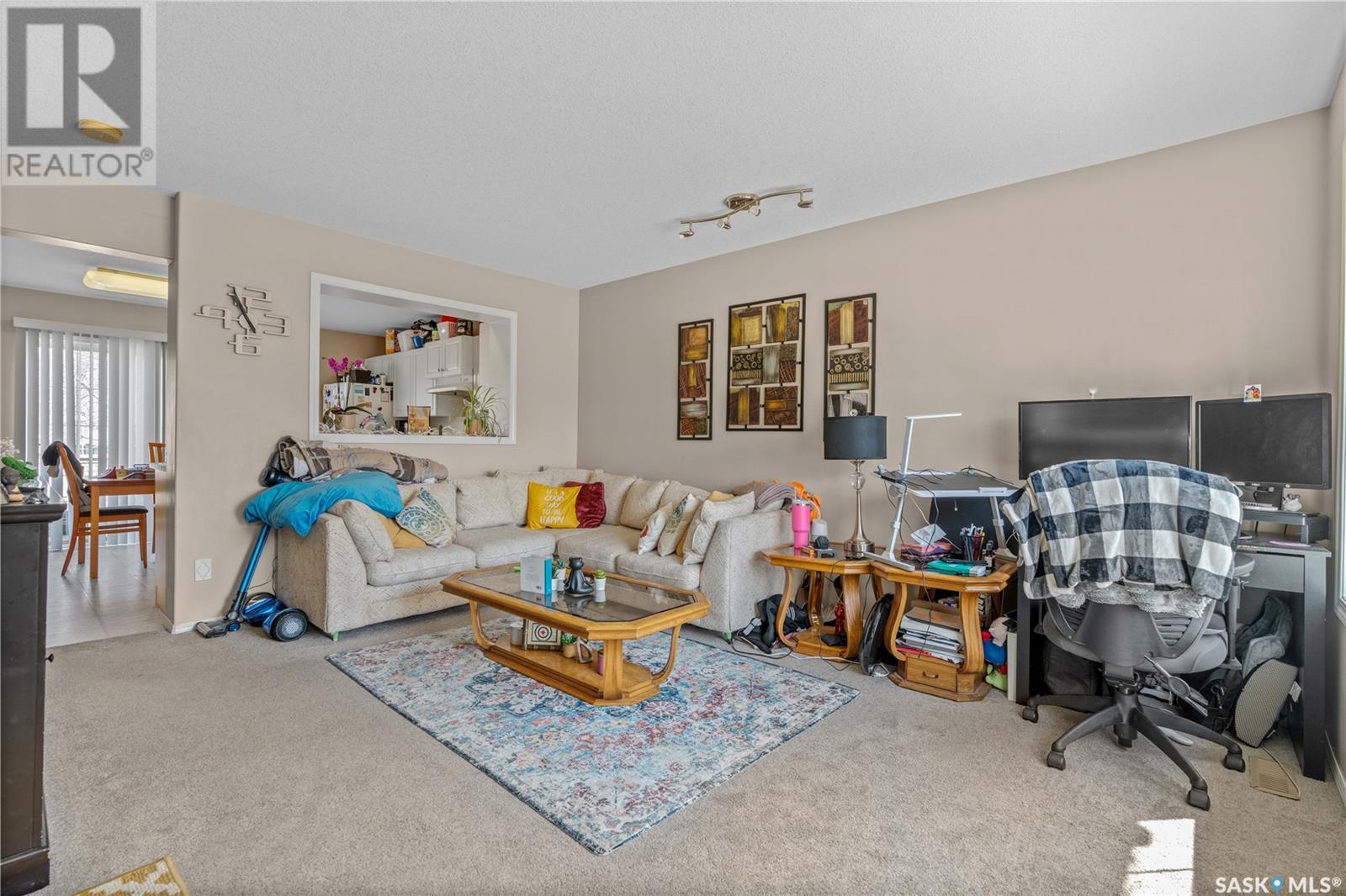 2750 Cranbourn Crescent, Regina, Saskatchewan  S4V 3C1 - Photo 4 - SK005452