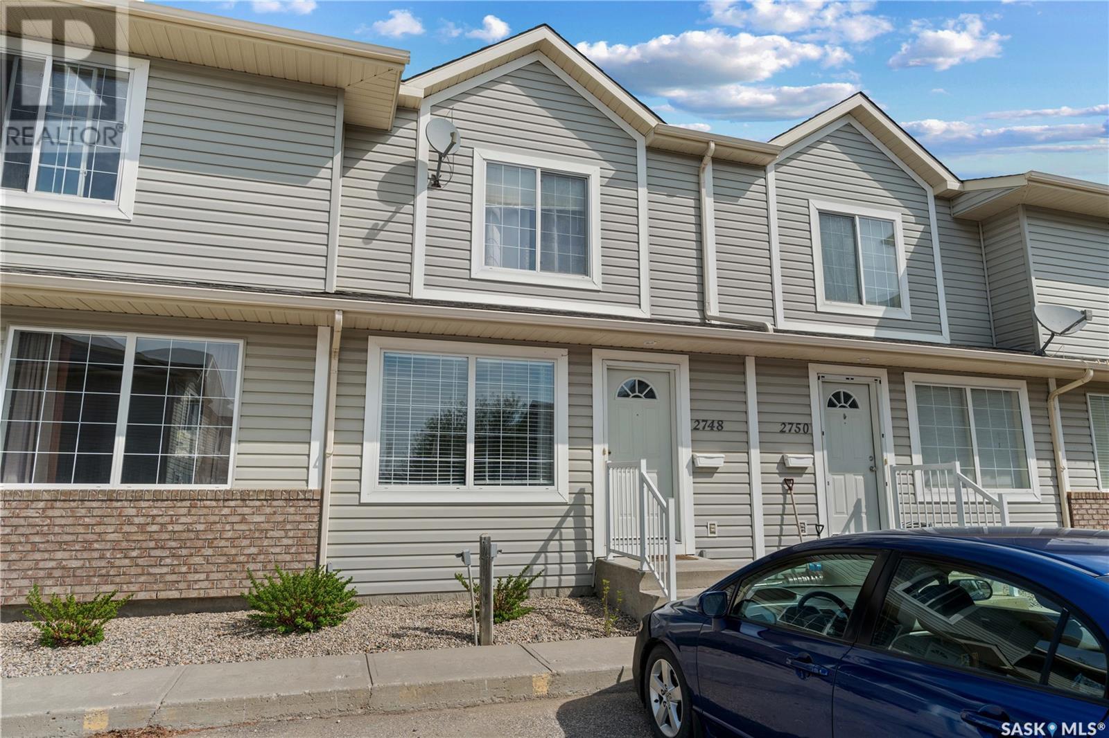 2748 Cranbourn CRESCENT, Regina, Saskatchewan