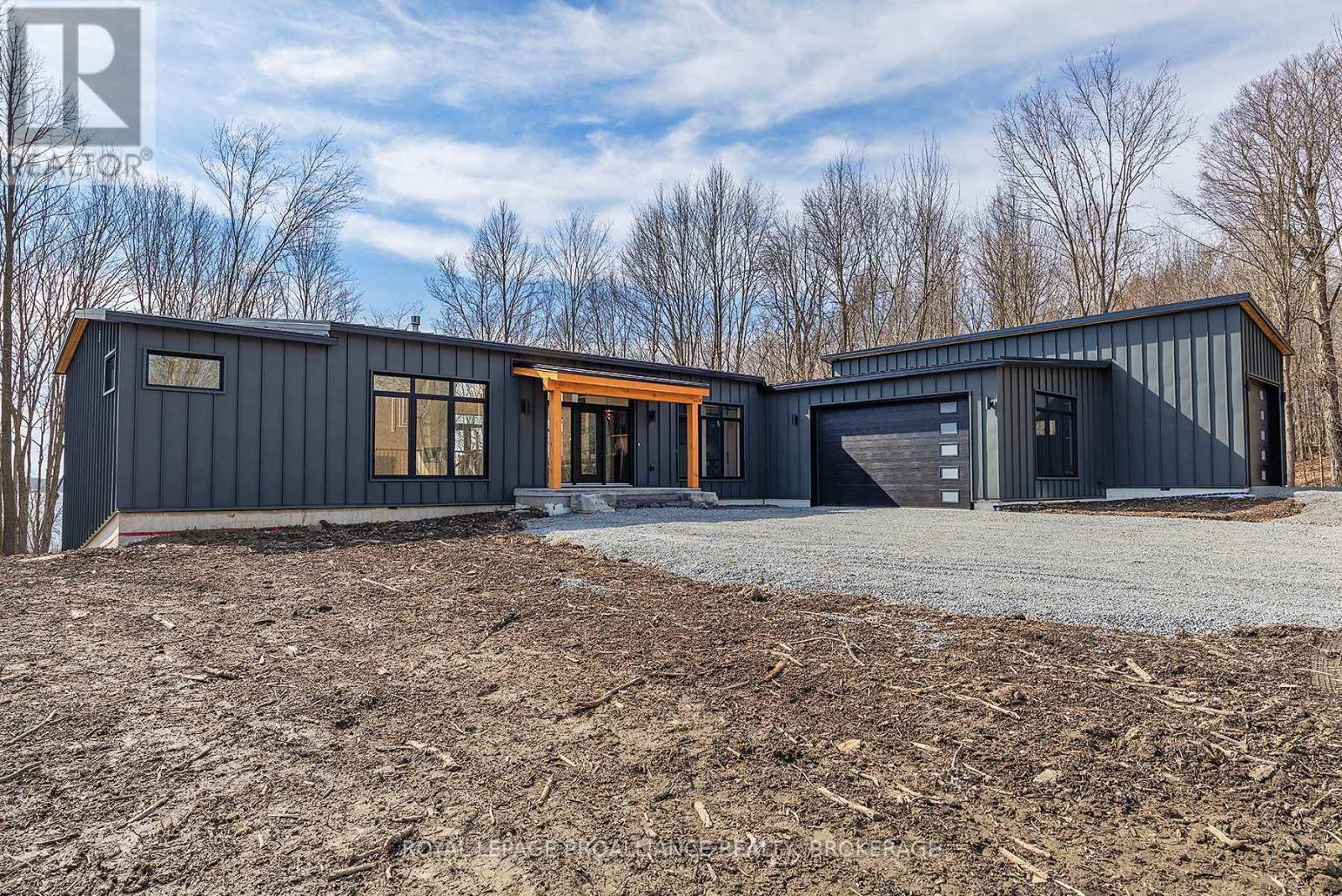 2872 BEACH NUT ROAD, frontenac (frontenac south), Ontario