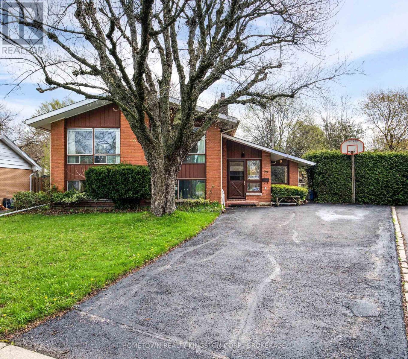 59 HOLLAND CRESCENT, kingston (central city west), Ontario