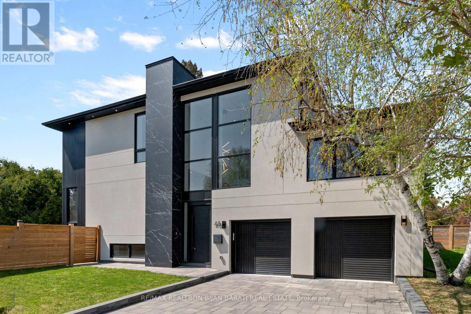 Property at 48 DENVER CRESCENT image 3