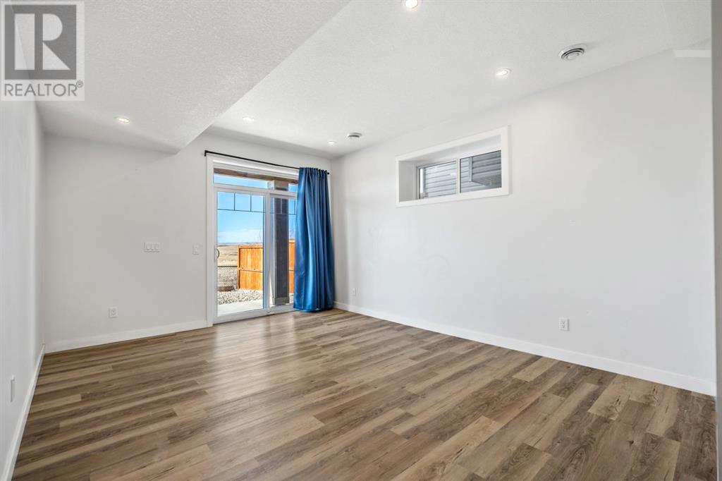 187 Crestridge Hill Sw, Calgary, Alberta  T3B 6G9 - Photo 33 - A2197080