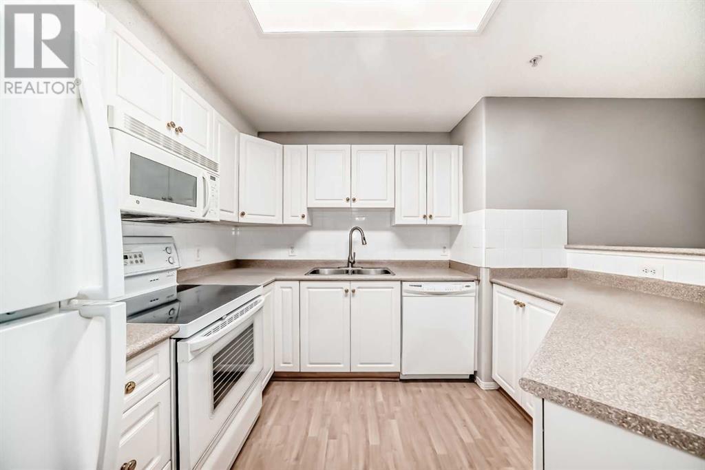Property at 224, 5000 Somervale Court SW image 3