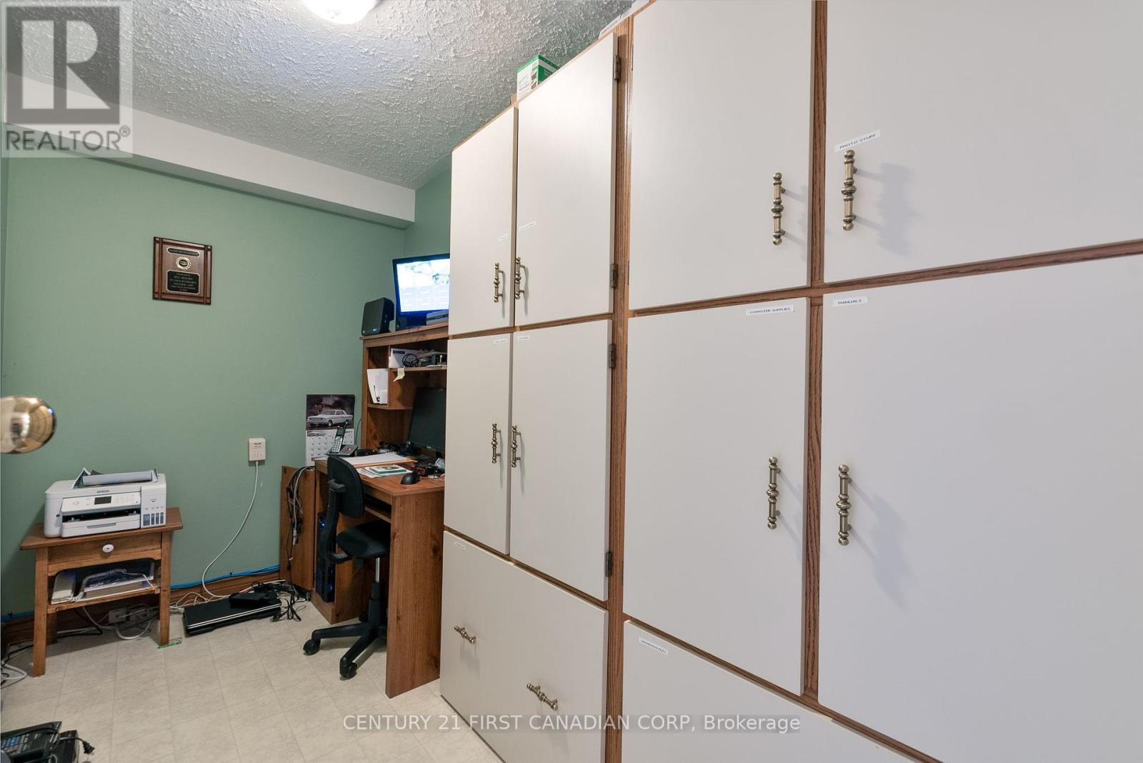 24764 Pioneer Line, West Elgin, Ontario  N0L 2P0 - Photo 36 - X12141120