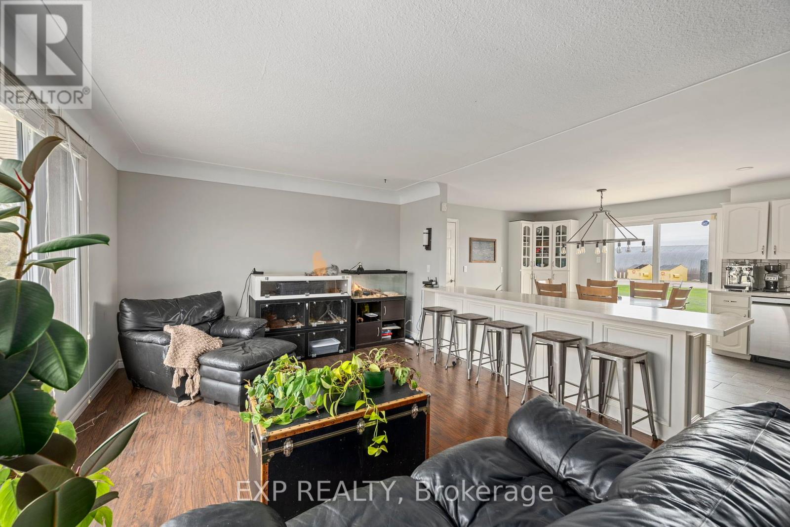 3862 Trafalgar Street, Thames Centre, Ontario  N6M 1H6 - Photo 22 - X12141185