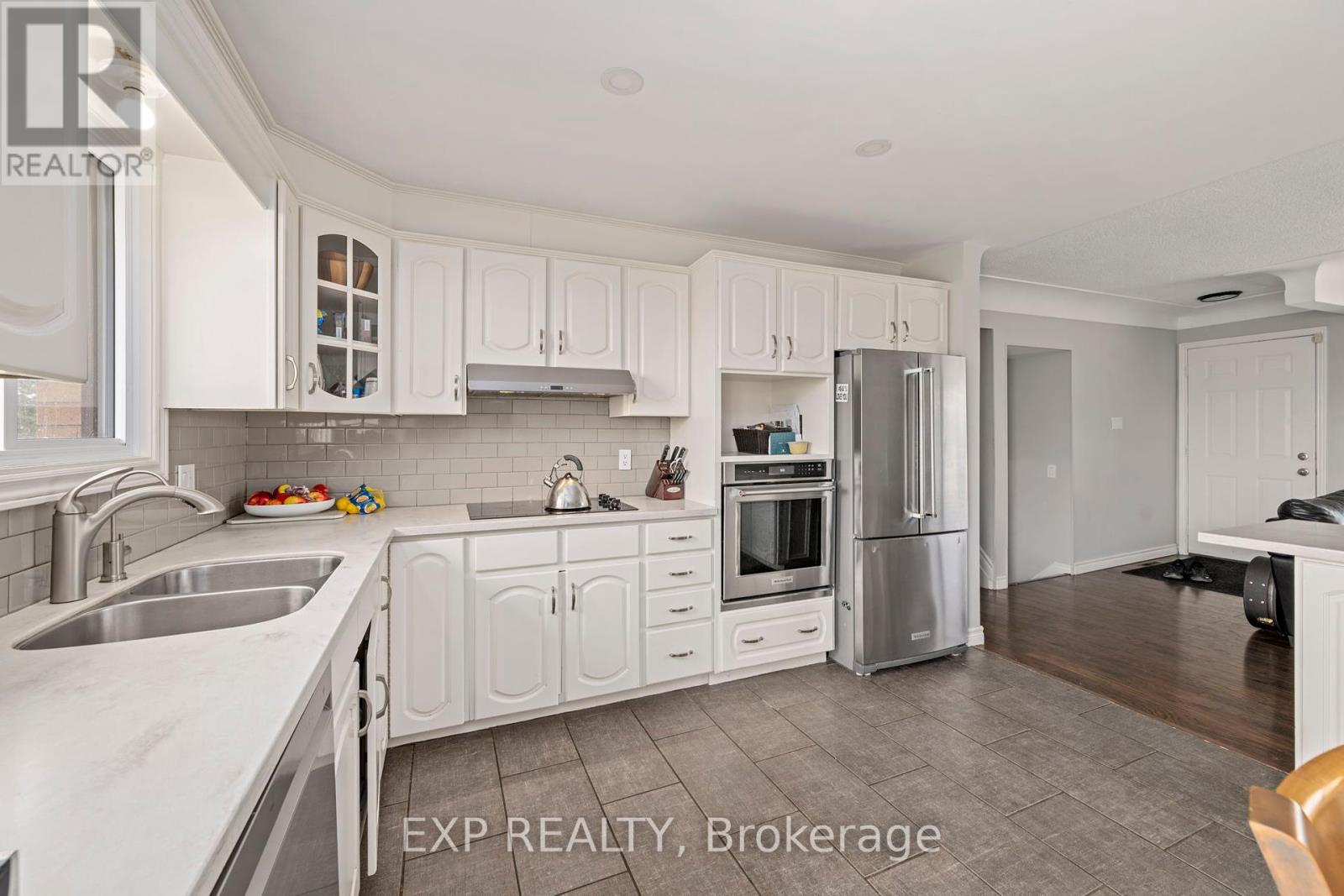 3862 Trafalgar Street, Thames Centre, Ontario  N6M 1H6 - Photo 26 - X12141185