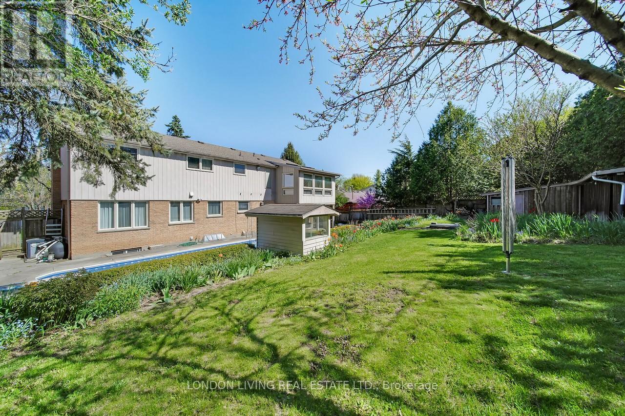 69 Rollingwood Circle, London North, Ontario  N6G 1R1 - Photo 41 - X12141215