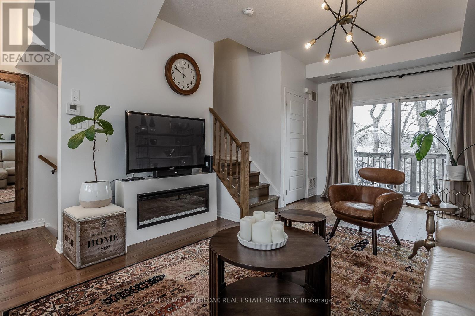 Property at 51 - 70 PLAINS ROAD W image 1