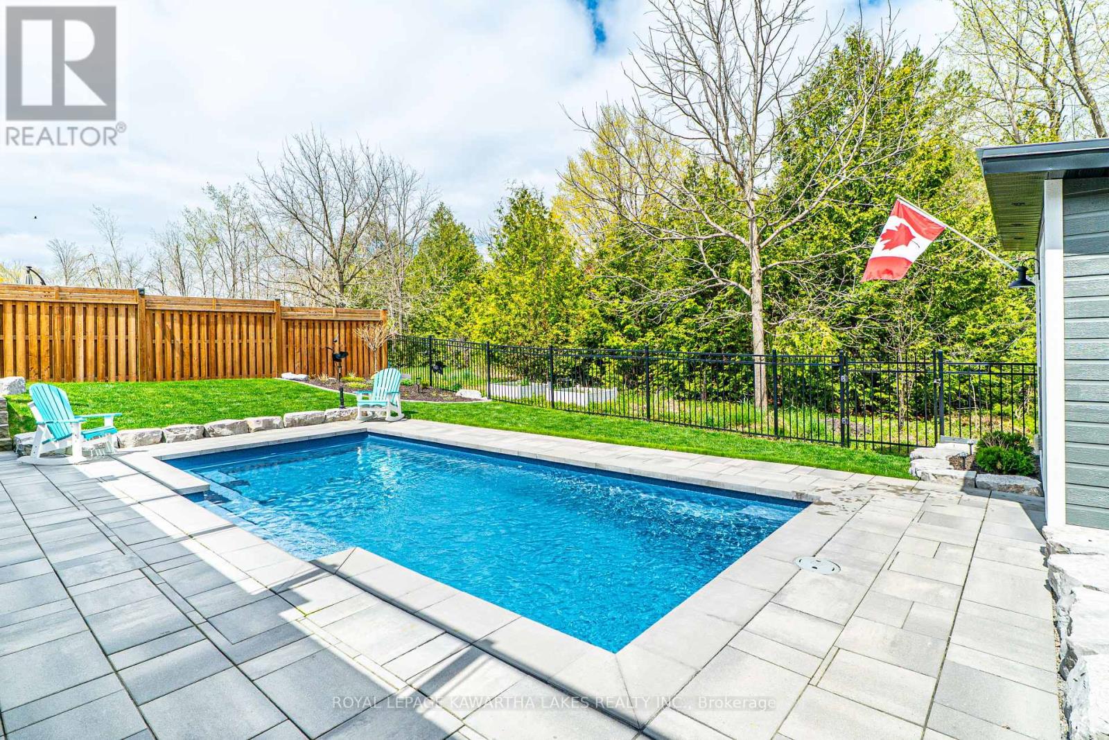 24 Alcorn Drive, Kawartha Lakes, Ontario  K9V 0N1 - Photo 43 - X12137614