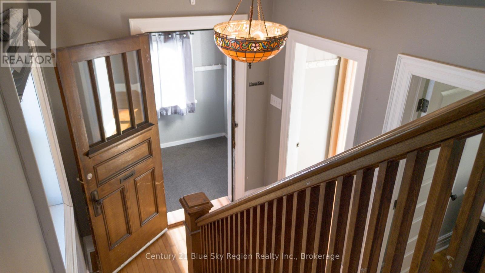 Property at 482 O'BRIEN STREET image 3
