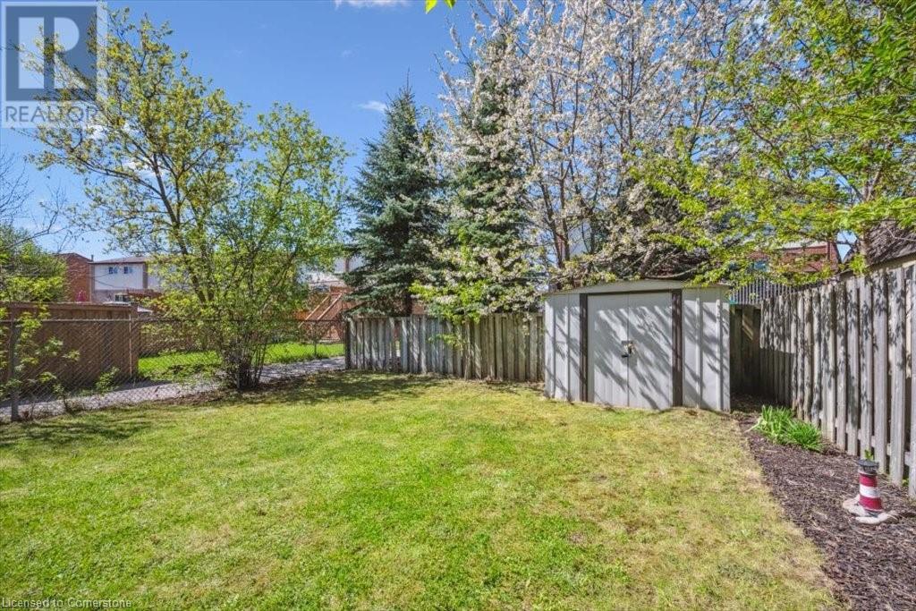421 Bairstow Crescent Unit# A, Waterloo, Ontario  N2K 2H7 - Photo 36 - 40723876