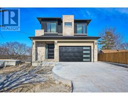158 HILLCREST ROAD, Whitby, Ontario