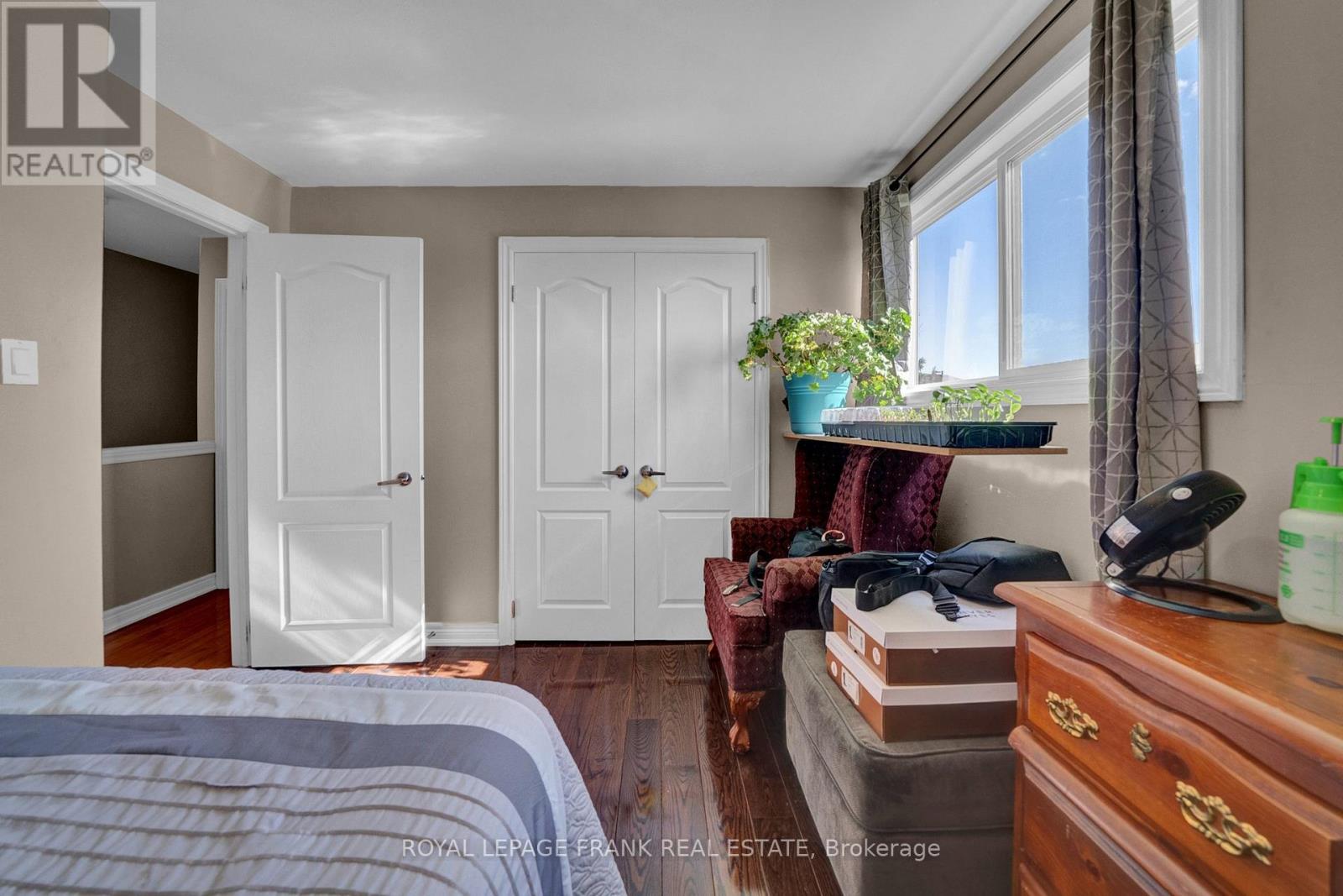 377 Linden Street, Oshawa, Ontario  L1H 6R6 - Photo 6 - E12141267