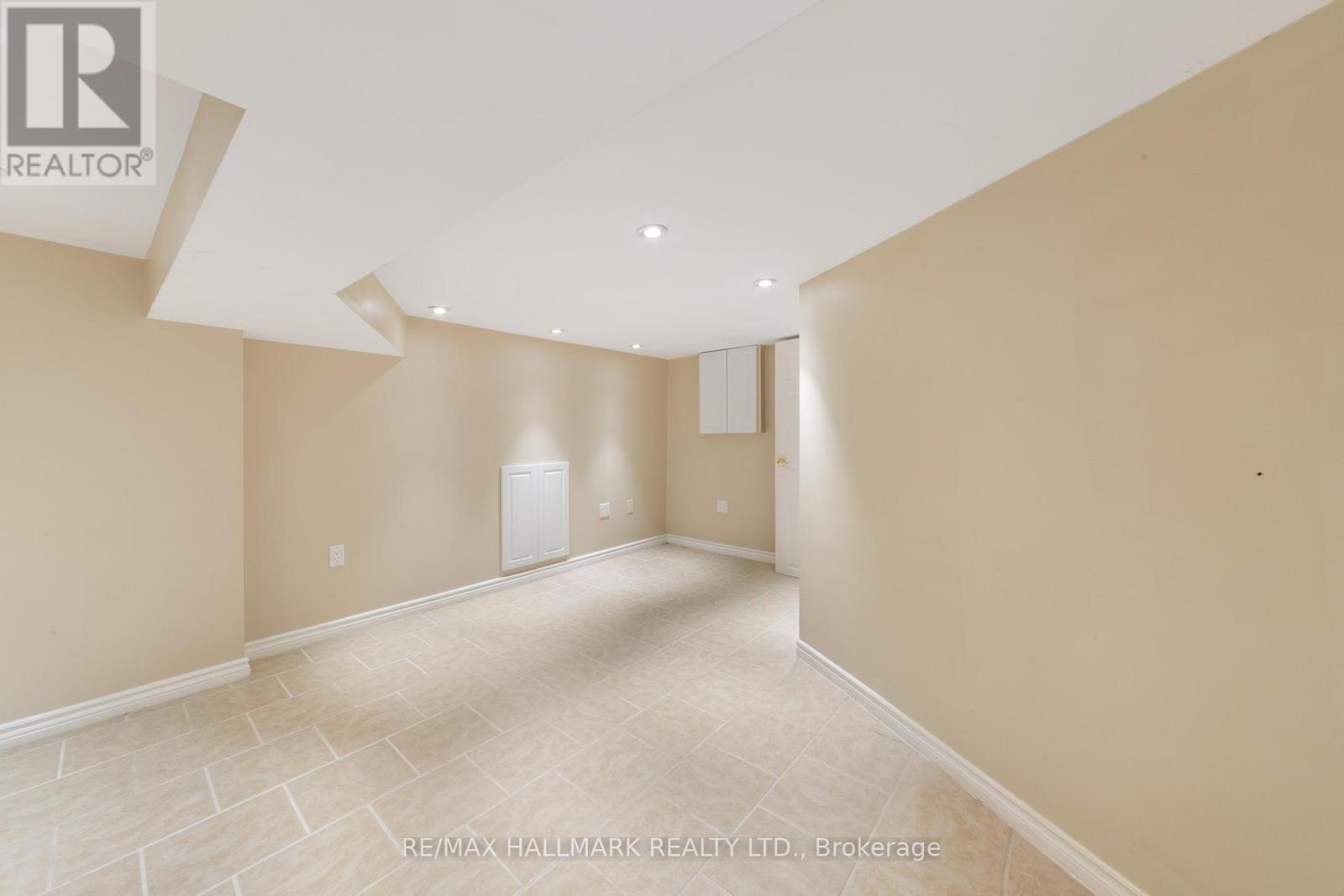 25 Norwood Terrace, Toronto, Ontario  M4E 2H2 - Photo 18 - E12141070