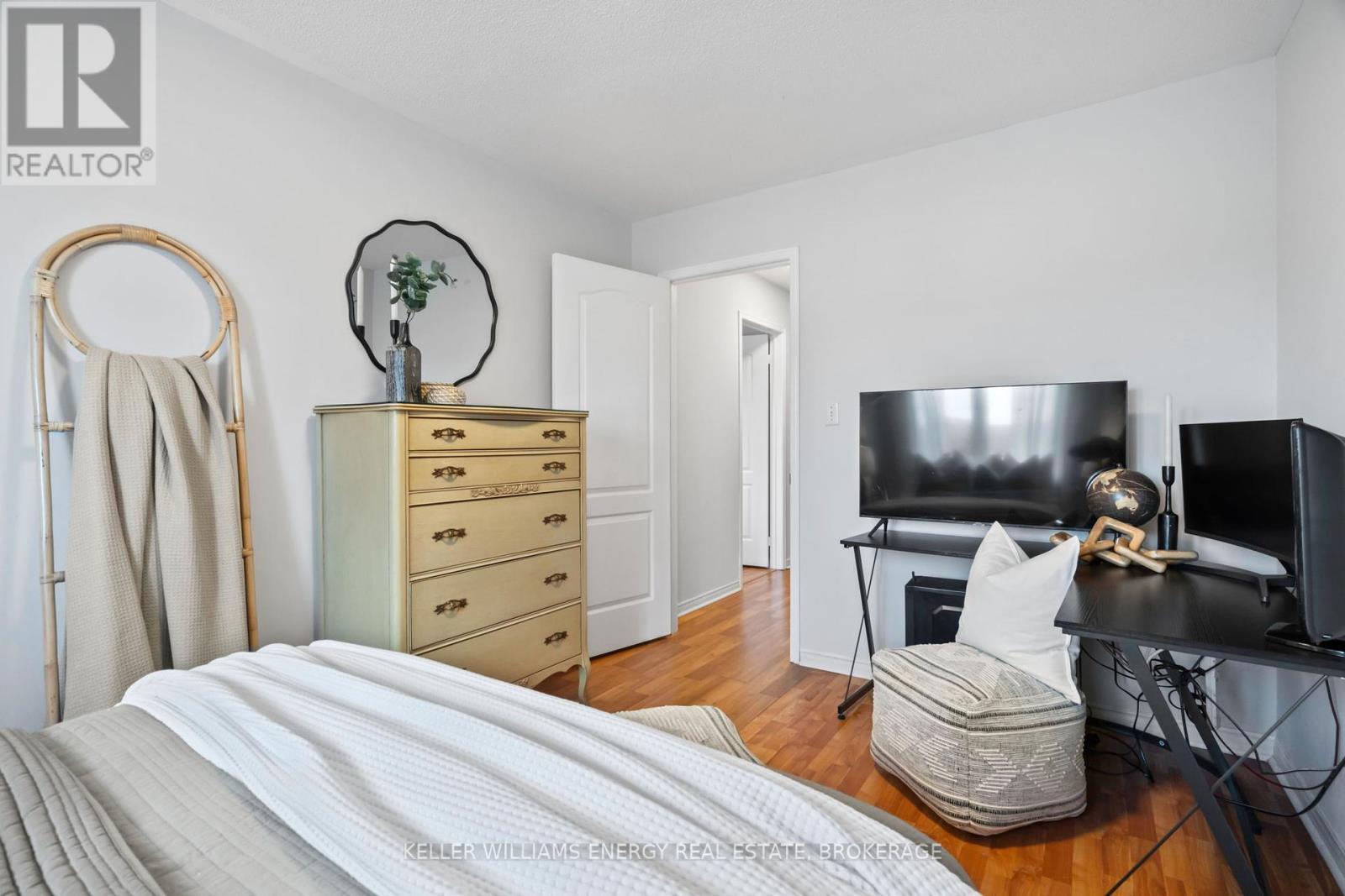 19 Woodstream Avenue, Brampton, Ontario L6R 1M7 - Photo 22 - W12141236