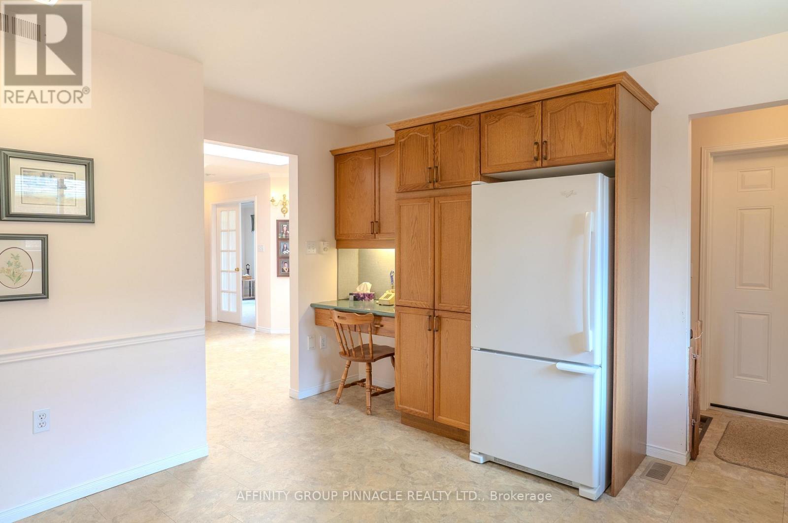 7 Whitney Court N, Kawartha Lakes, Ontario K9V 6C4 - Photo 10 - X12141168