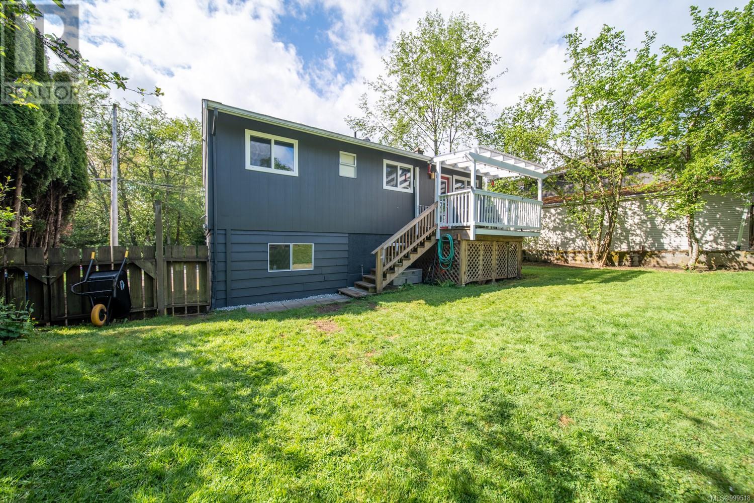 Property at 676 Beaconsfield Rd image 5