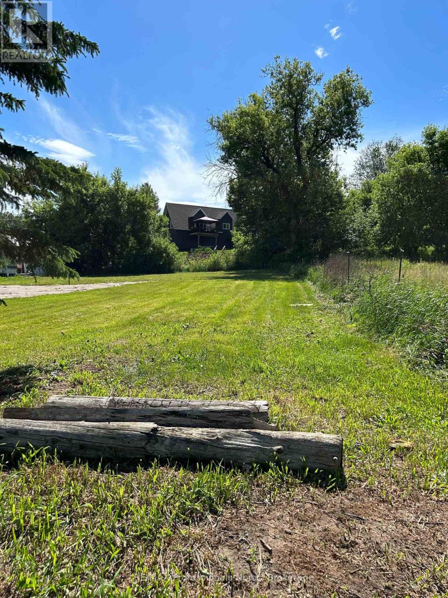 0 Elm Street, Burk's Falls, Ontario  P0A 1C0 - Photo 3 - X12141153