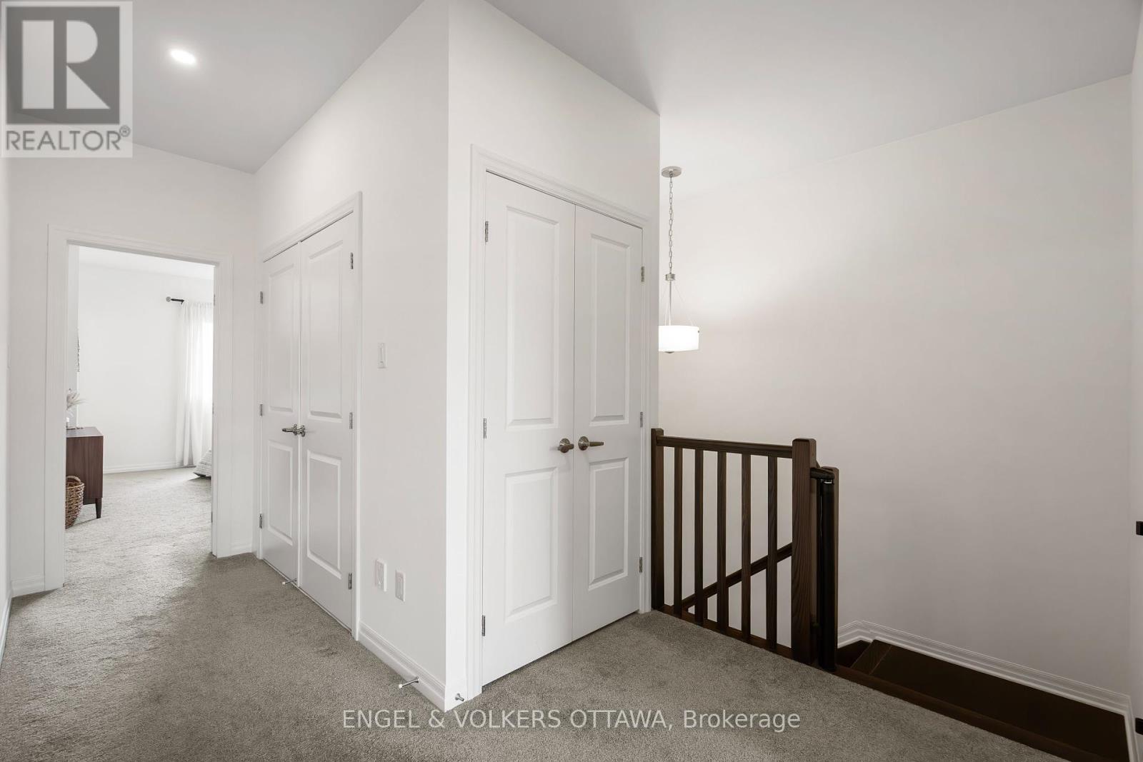 606 Mikinak Road, Ottawa, Ontario  K1K 3X7 - Photo 16 - X12141134